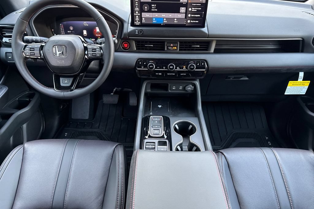 New 2026 Honda Pilot Black Edition image 9