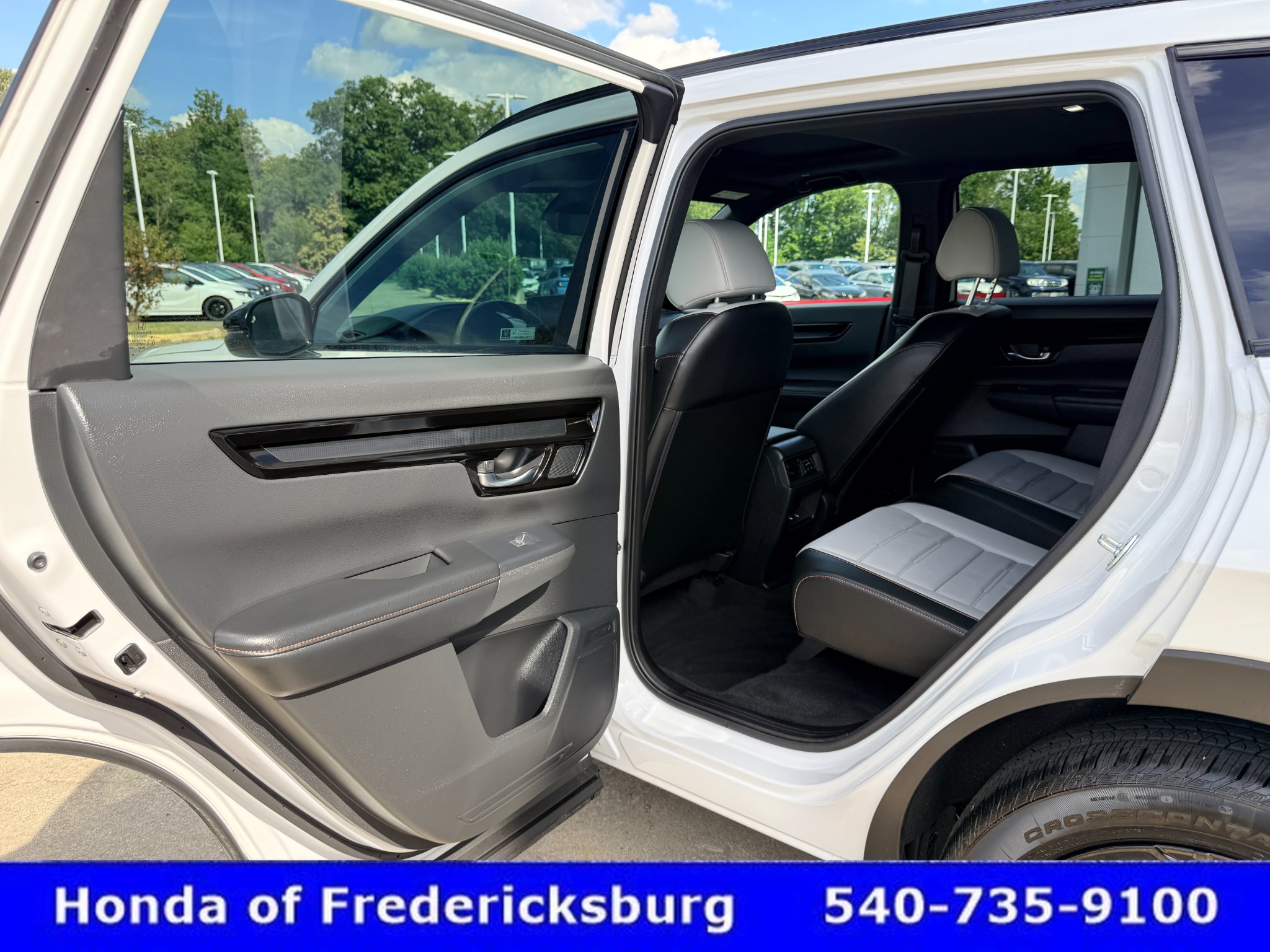 Certified 2026 Honda CR-V Sport Touring image 15