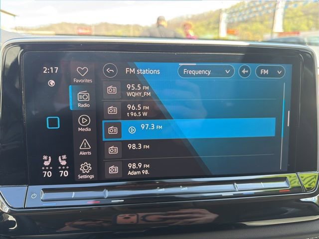 Used 2025 Volkswagen Atlas SE AWD/4WD image 25