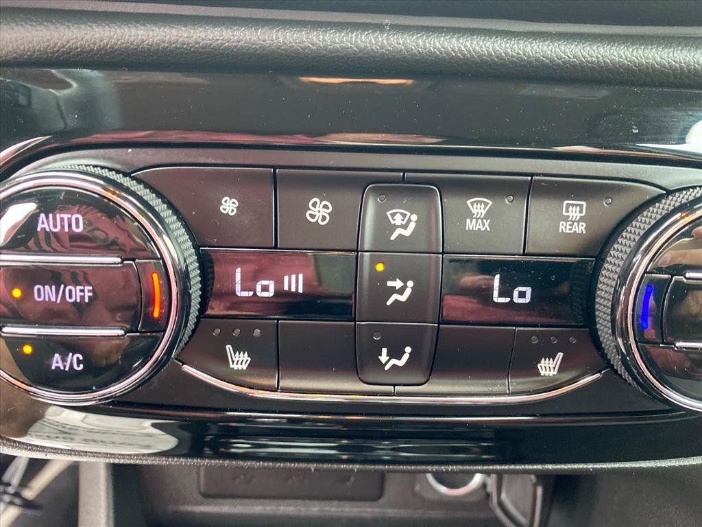 Used 2023 Buick Encore GX Select AWD/4WD image 15