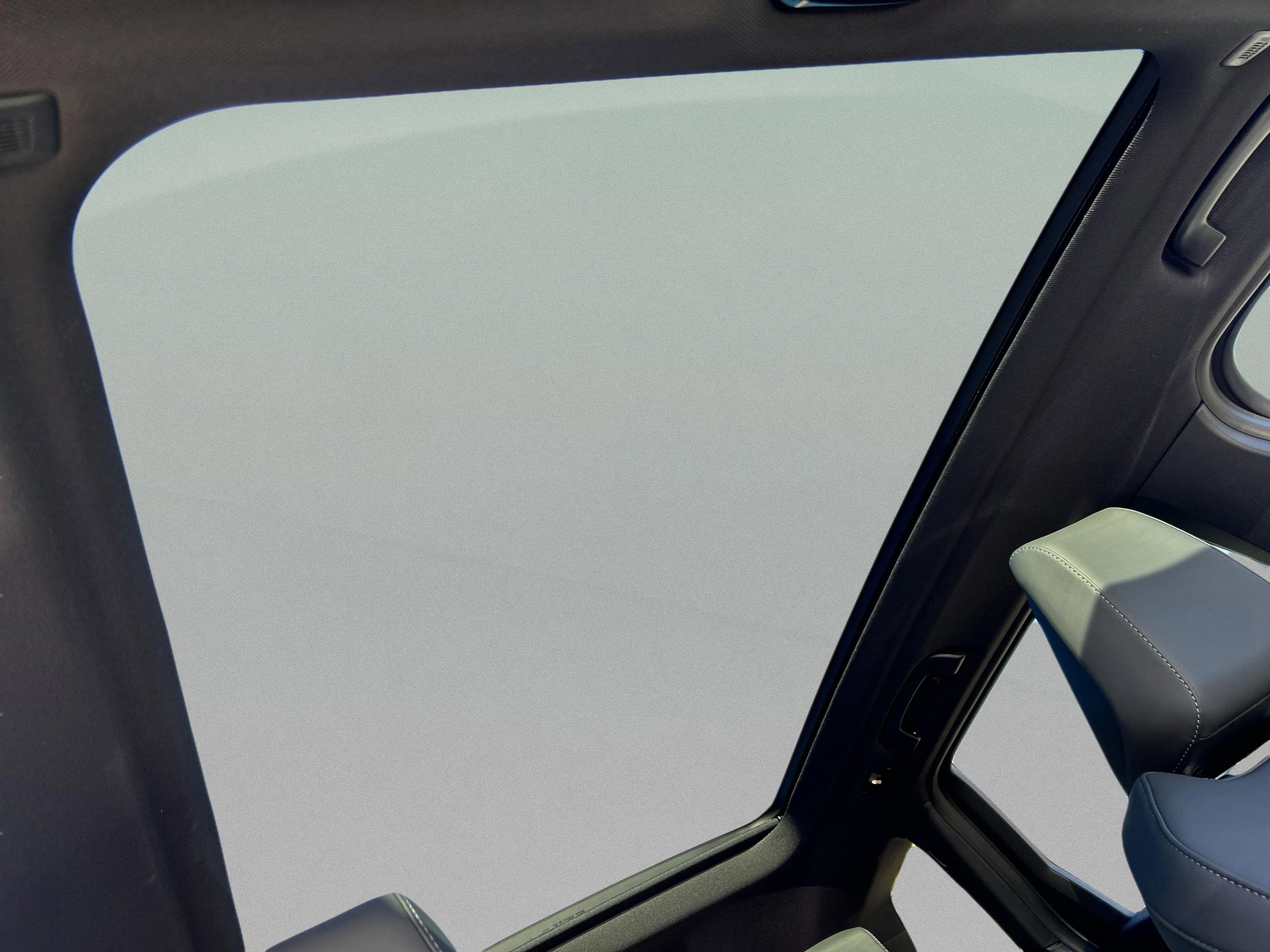 Used 2026 BMW X3 xDrive30 w/ M Sport Package image 27