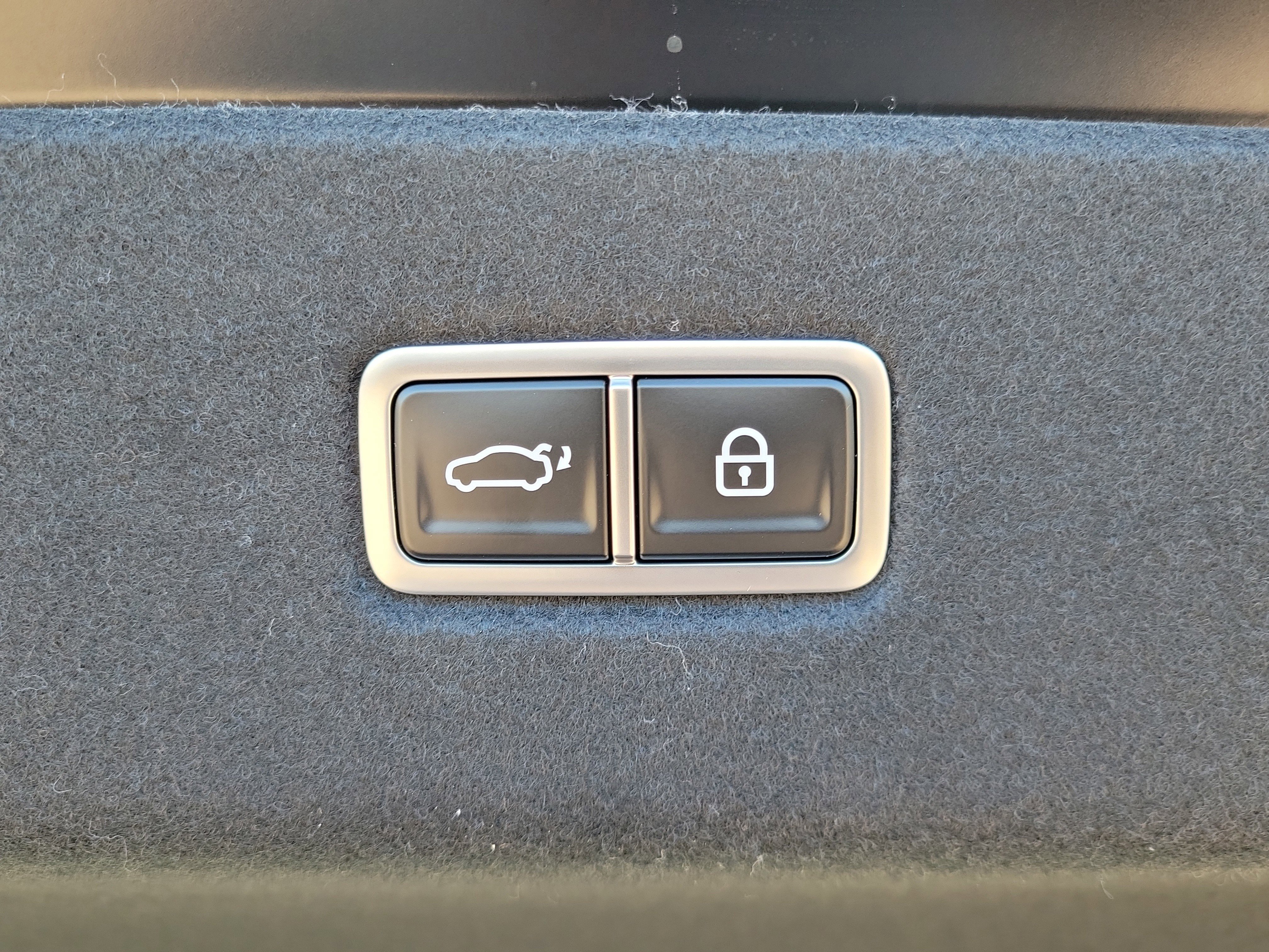 New 2025 Hyundai Ioniq 6 SEL image 8