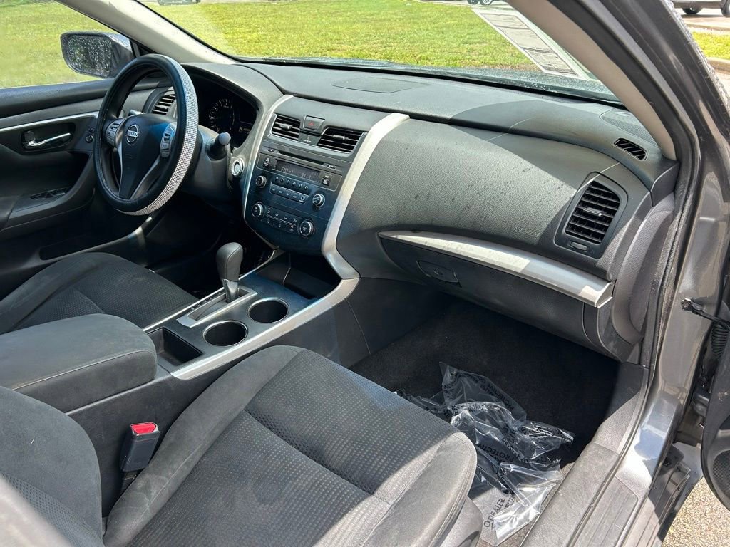 Used 2015 Nissan Altima 2.5 S FWD image 36