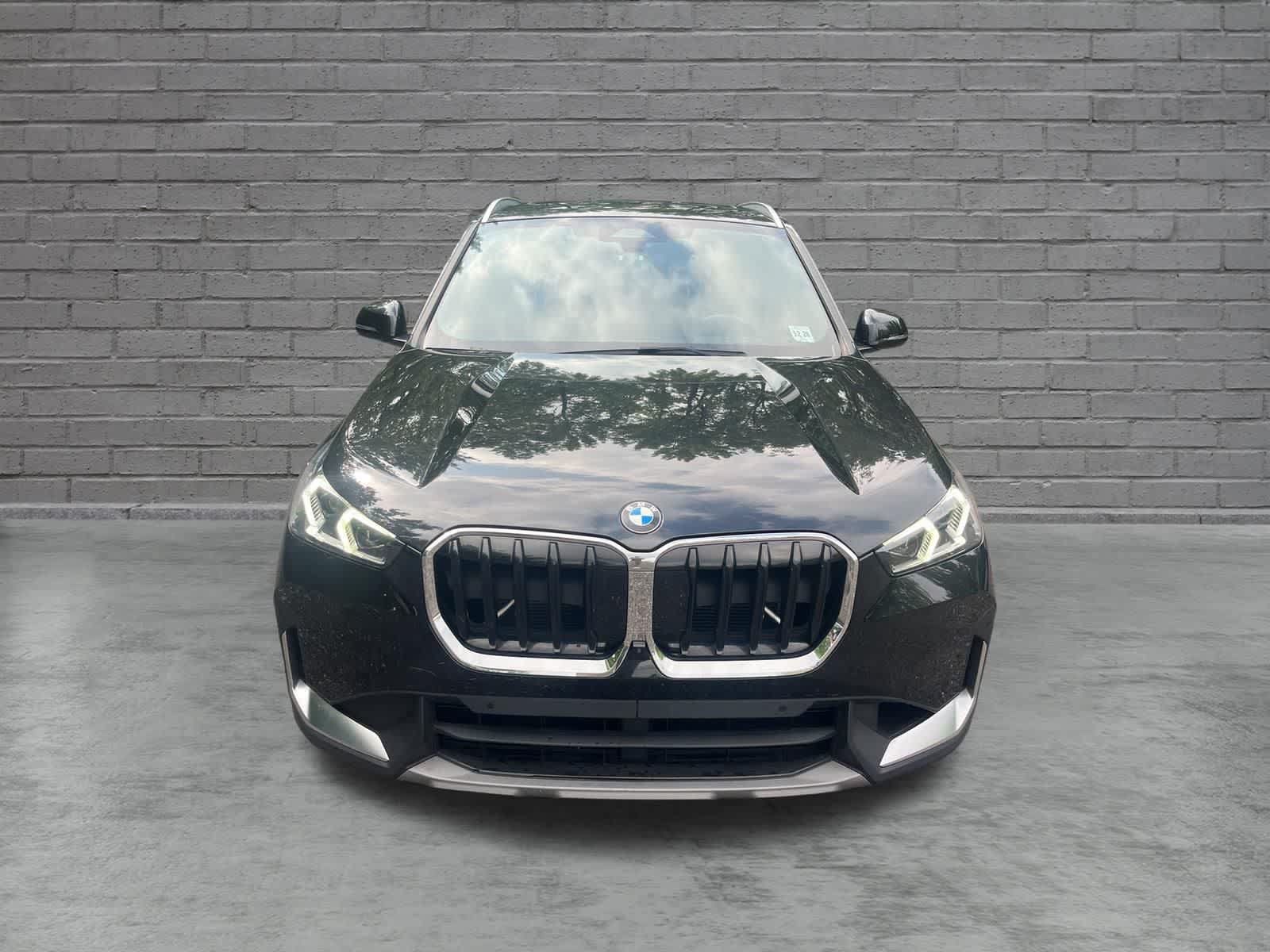 Used 2023 BMW X1 xDrive28i w/ Premium Package AWD/4WD image 6