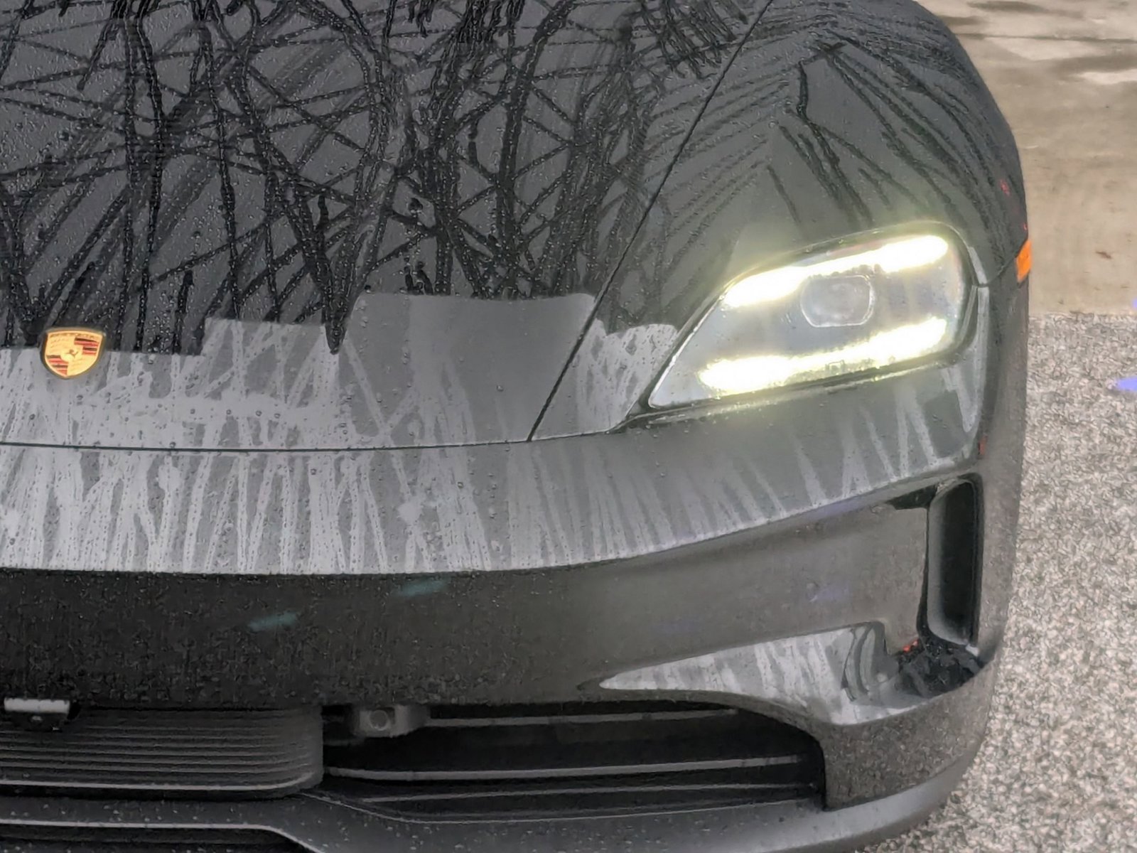 New 2026 Porsche Taycan 4S image 12