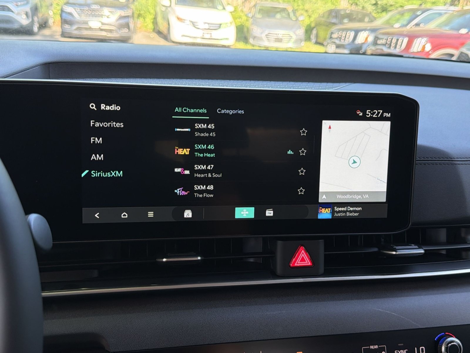 New 2026 Kia Carnival EX FWD image 38
