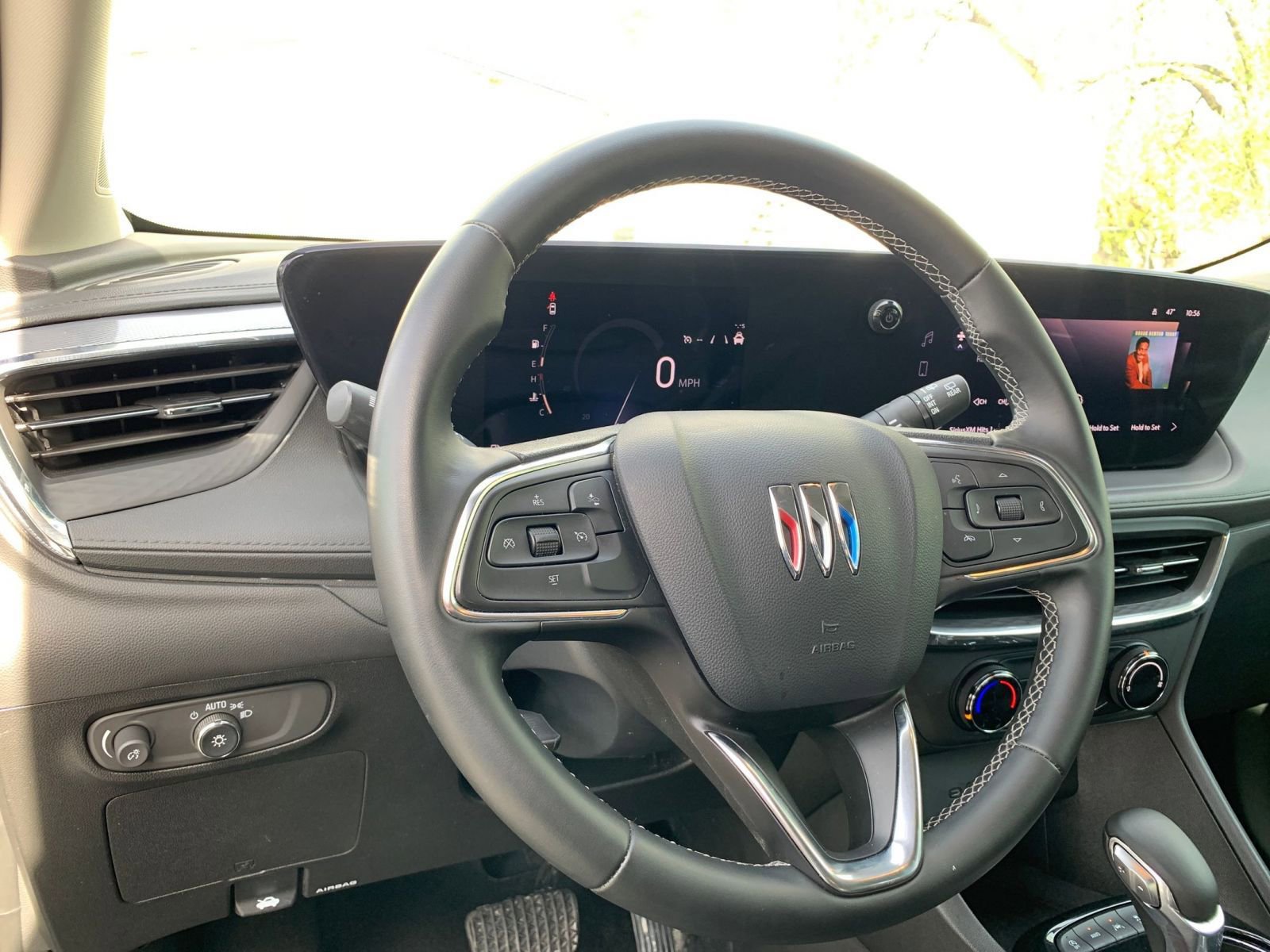 Used 2025 Buick Encore GX Preferred image 33