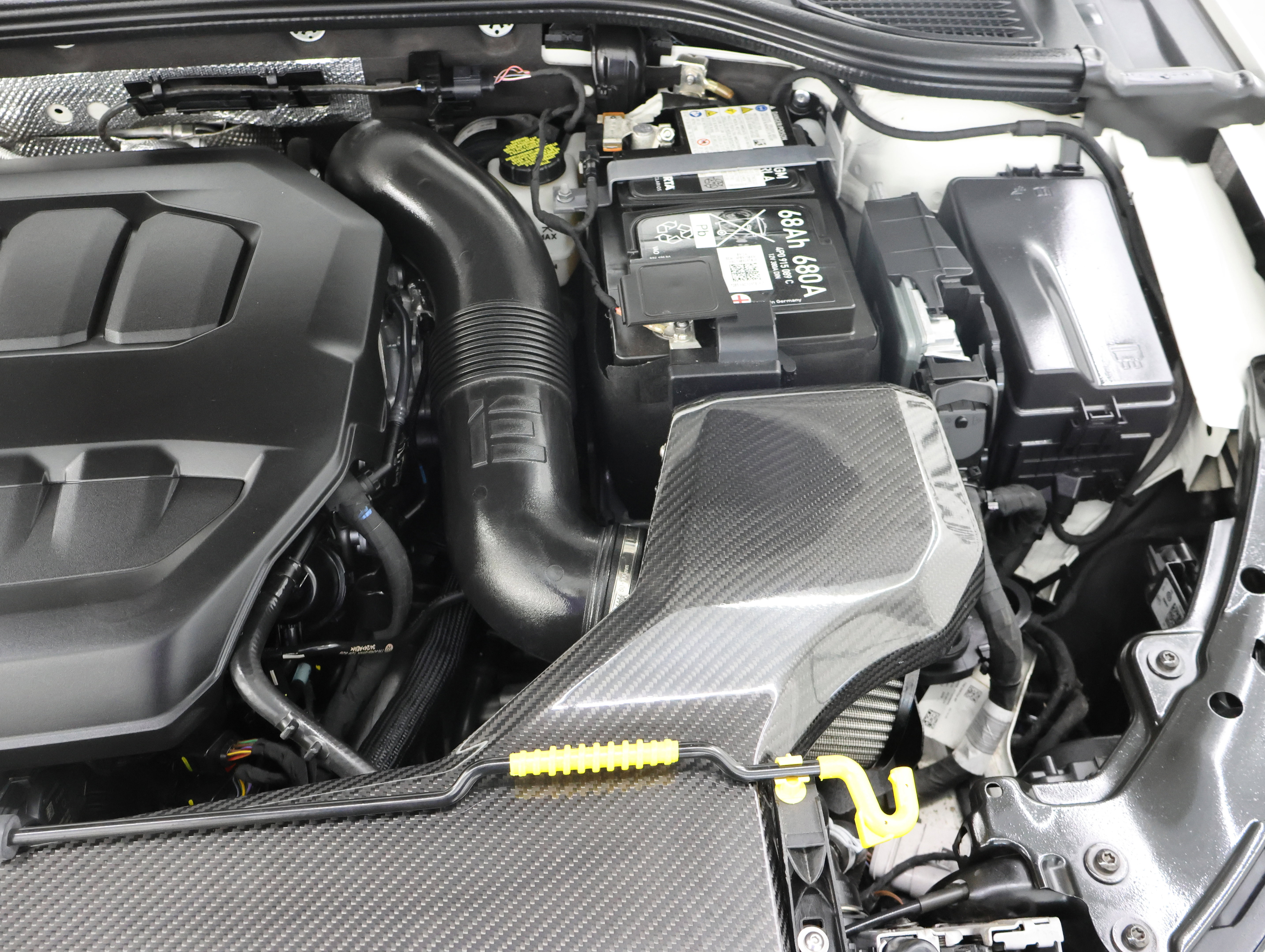 Used 2024 Volkswagen Golf R image 17