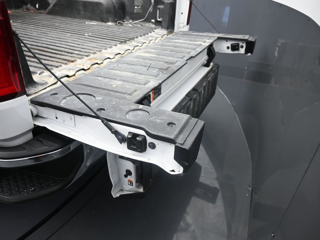 Used 2023 Chevrolet Silverado 1500 LTZ w/ LTZ Premium Package image 43