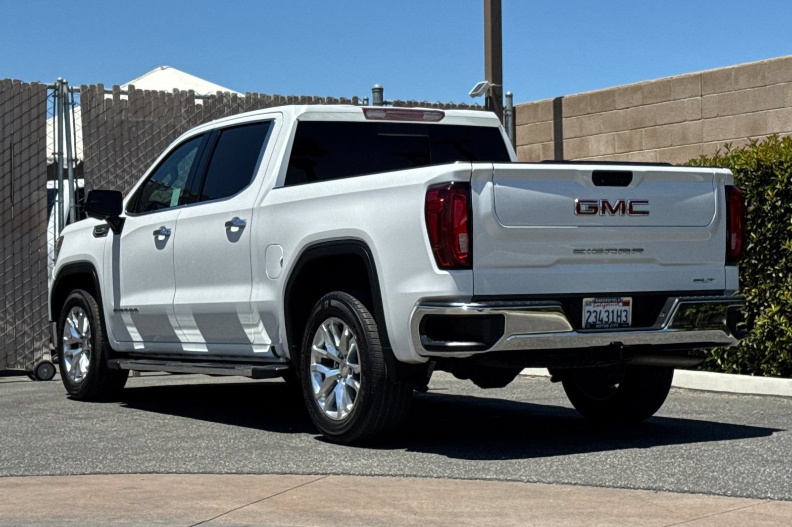 Certified 2021 GMC Sierra 1500 SLT w/ SLT Premium Package RWD image 6