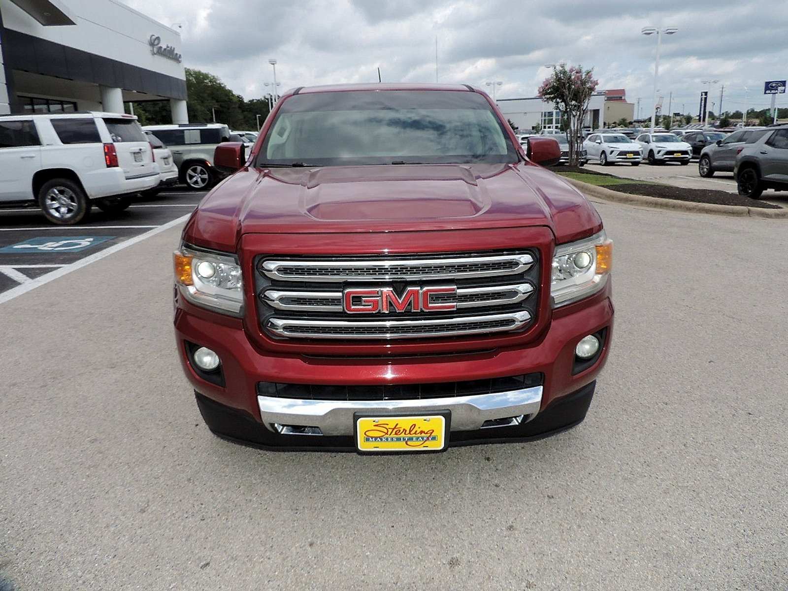 Used 2017 GMC Canyon SLE w/ All Terrain Package AWD/4WD image 2