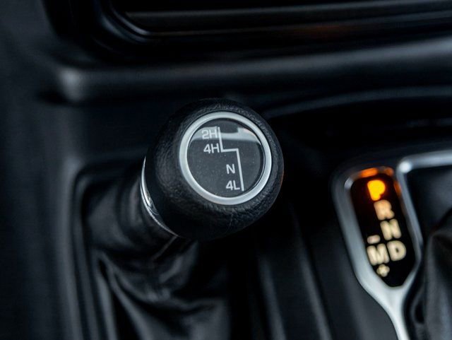 Used 2023 Jeep Wrangler Unlimited Sport image 20