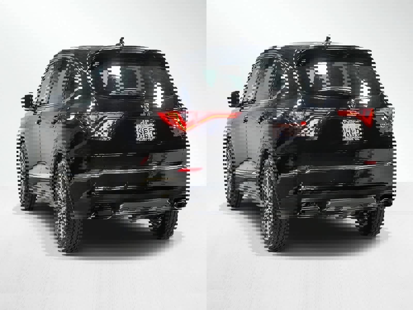 Used 2025 Acura MDX FWD w/ Technology Package image 2