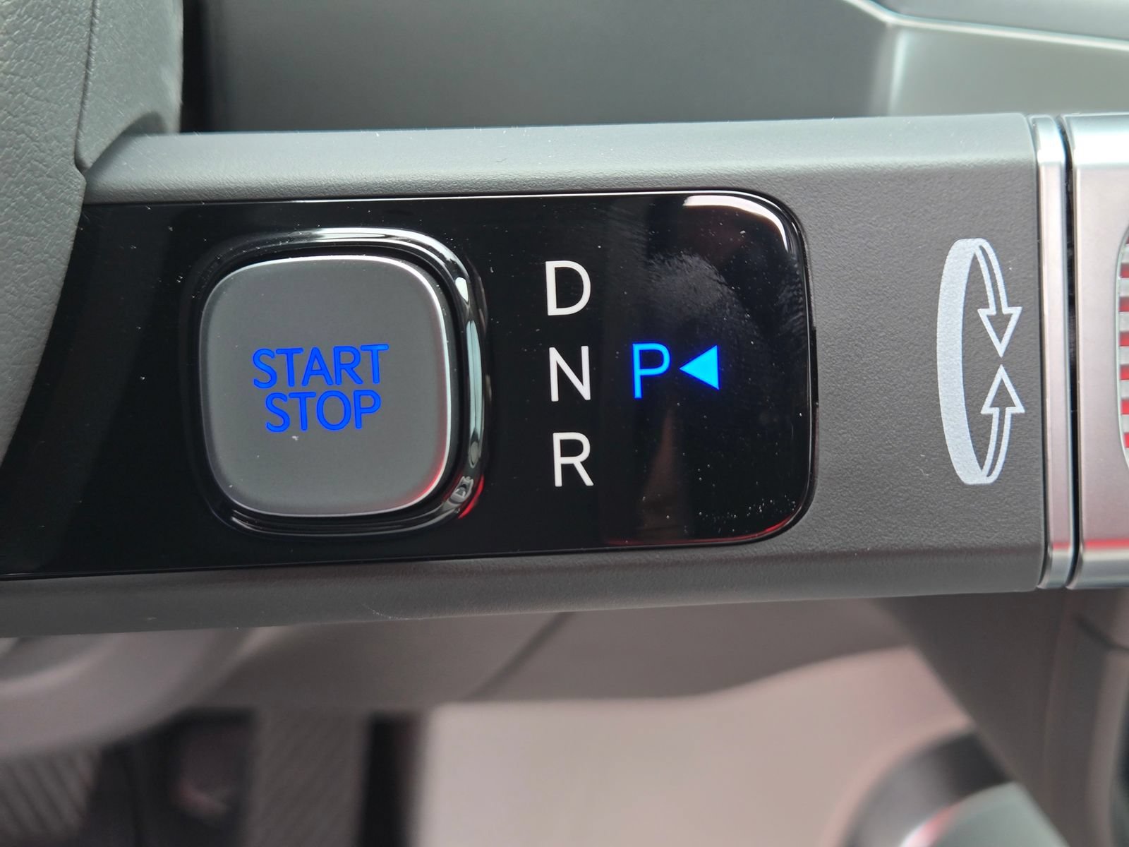 New 2026 Hyundai Ioniq 9 SEL AWD/4WD image 14