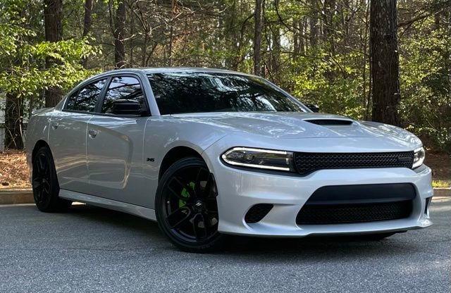 Used 2023 Dodge Charger R/T w/ Blacktop Package image 9