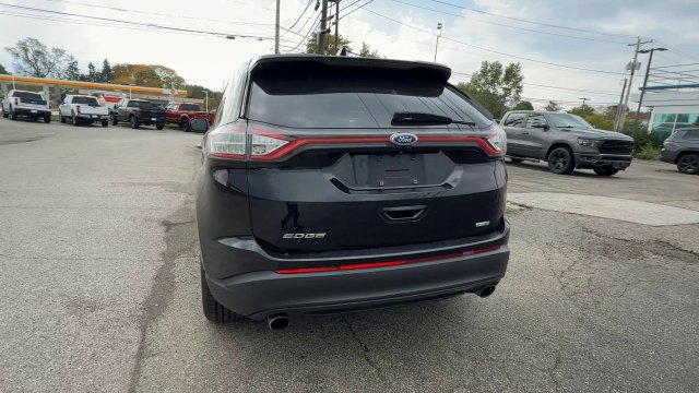 Used 2017 Ford Edge SE AWD/4WD image 7