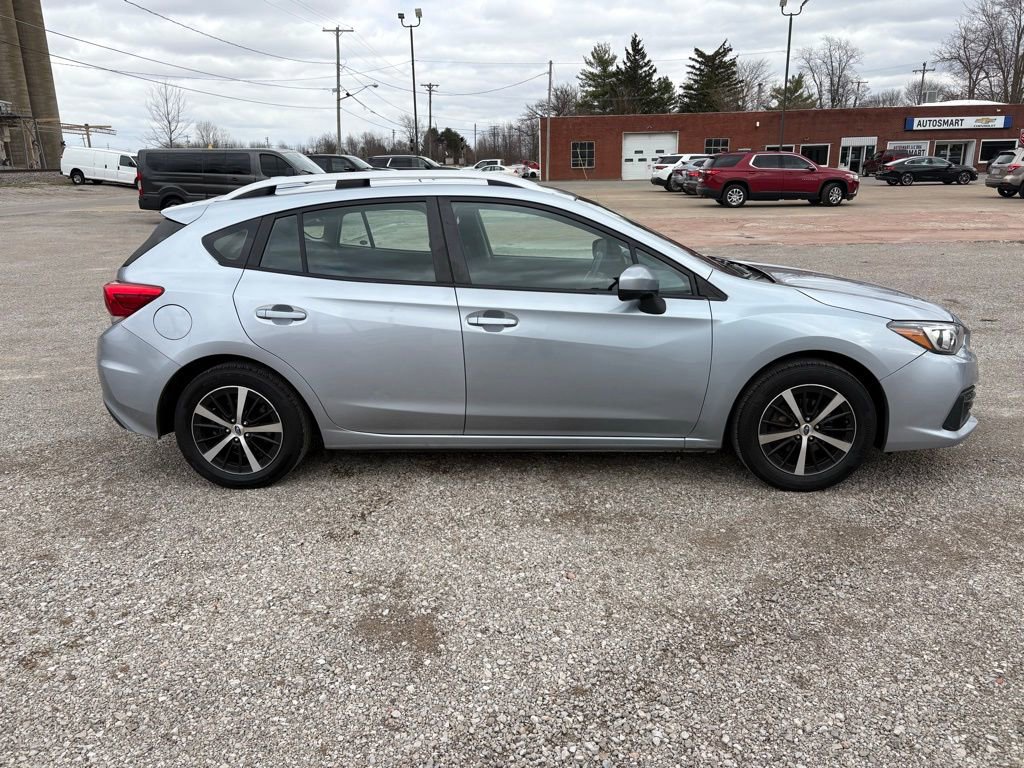 Used 2023 Subaru Impreza 2.0i Premium AWD/4WD image 2