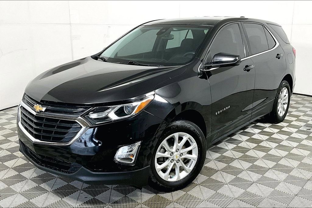 Used 2020 Chevrolet Equinox LT image 2