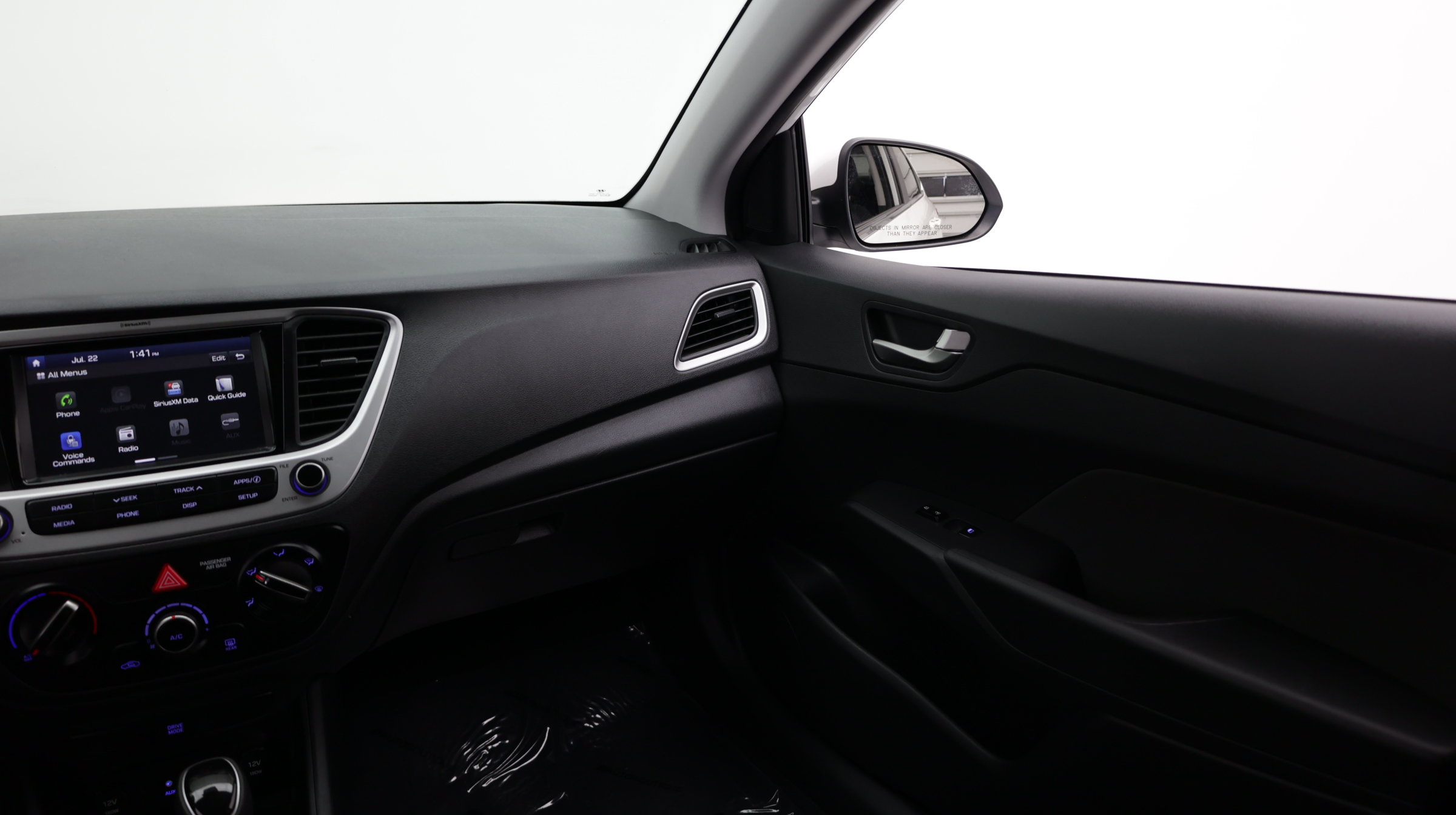 Used 2022 Hyundai Accent SEL FWD image 28