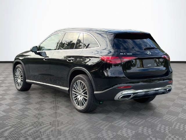 Certified 2026 Mercedes-Benz GLC 300 4MATIC image 5