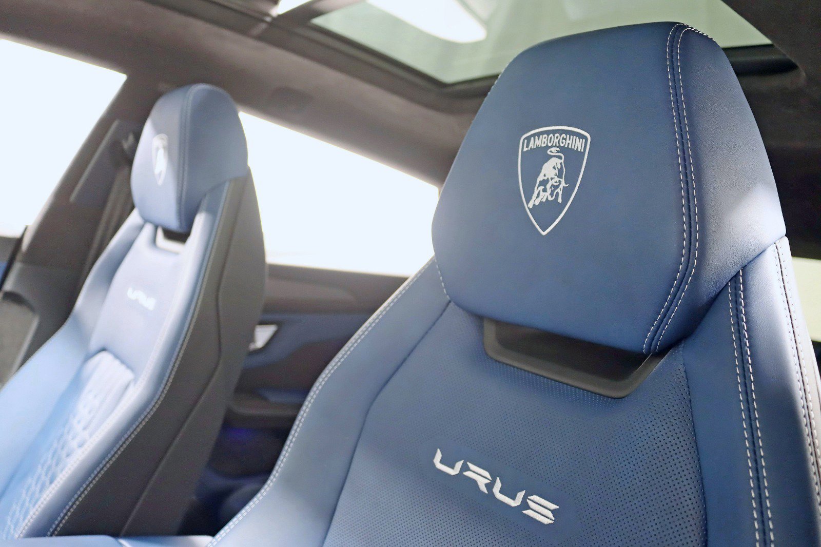 Used 2024 Lamborghini Urus S image 33