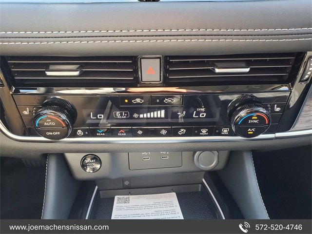 New 2026 Nissan Rogue Platinum image 17