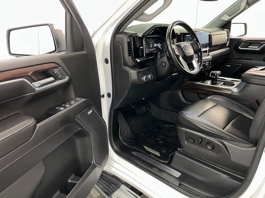 Certified 2023 GMC Sierra 1500 SLT w/ SLT Premium Plus Package image 28