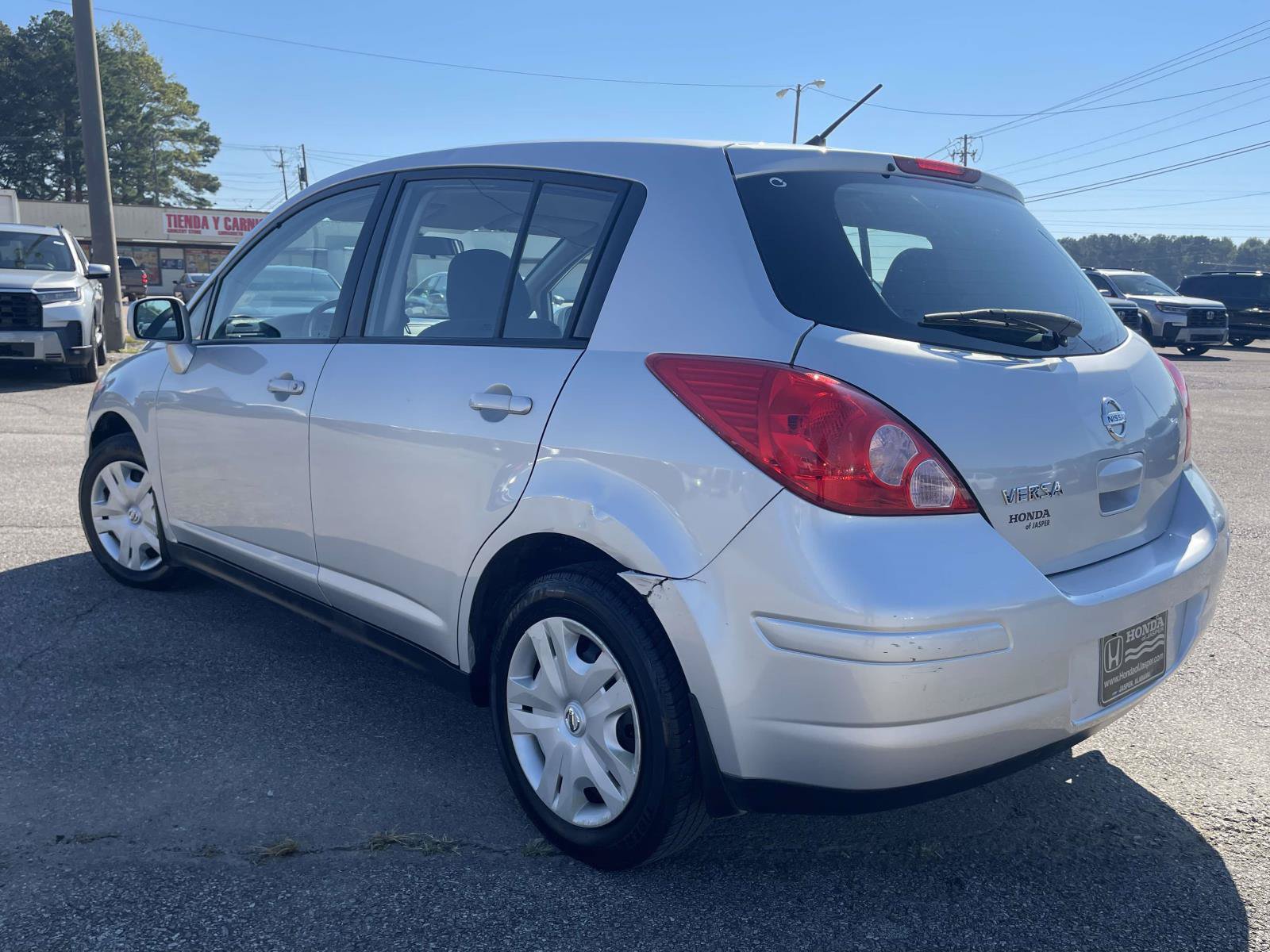 Used 2011 Nissan Versa 1.8 S w/ PWR Plus Pkg FWD image 5