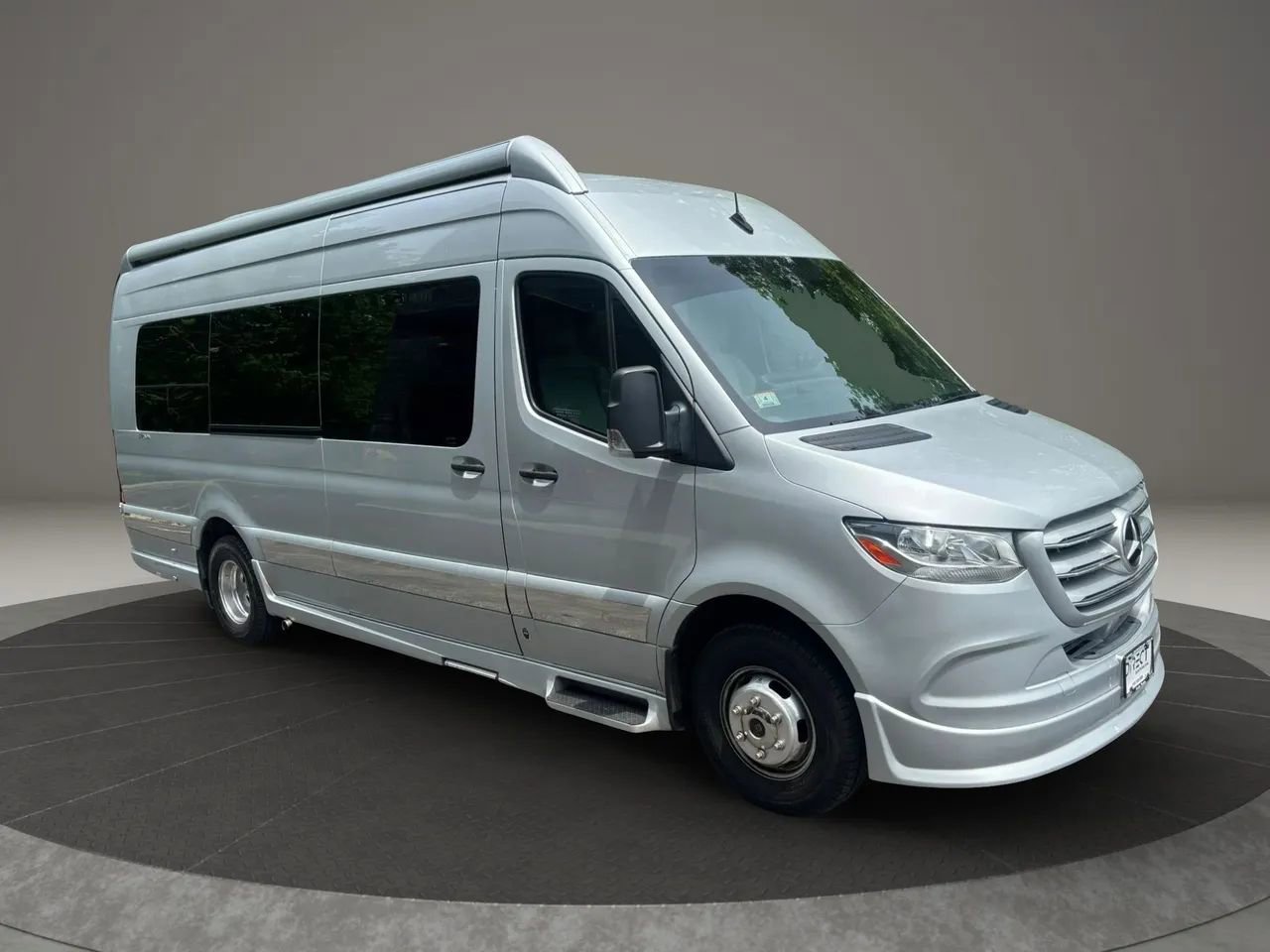 Used 2019 Mercedes-Benz Sprinter 3500 image 12