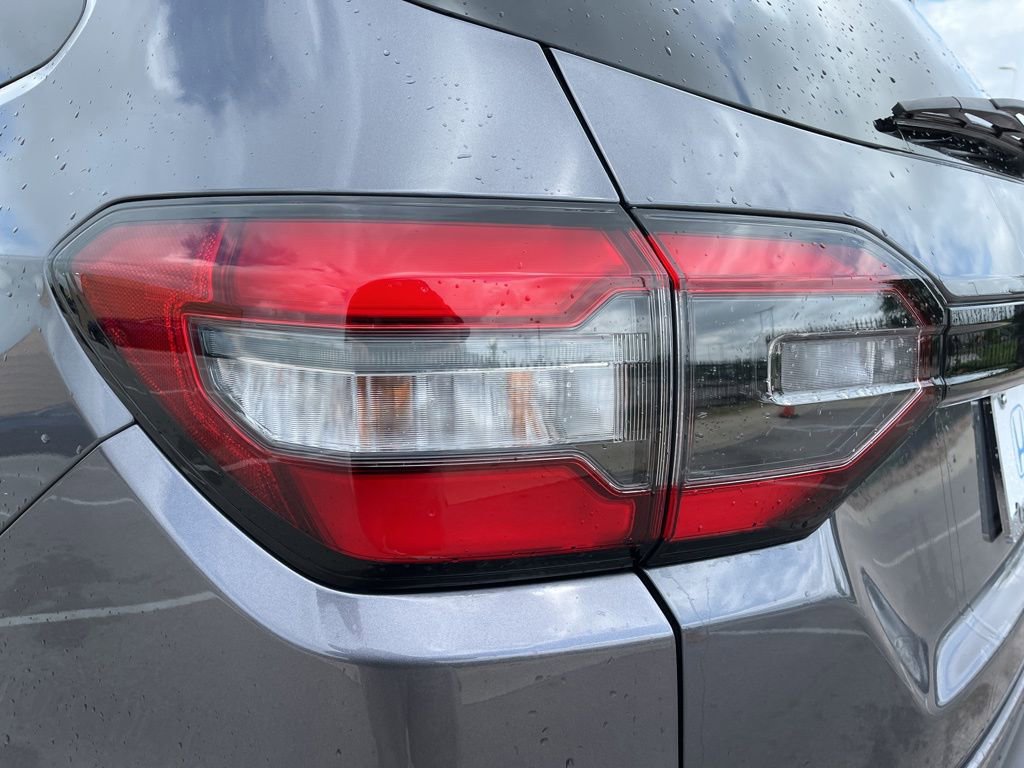 Used 2025 Honda Pilot Elite image 7