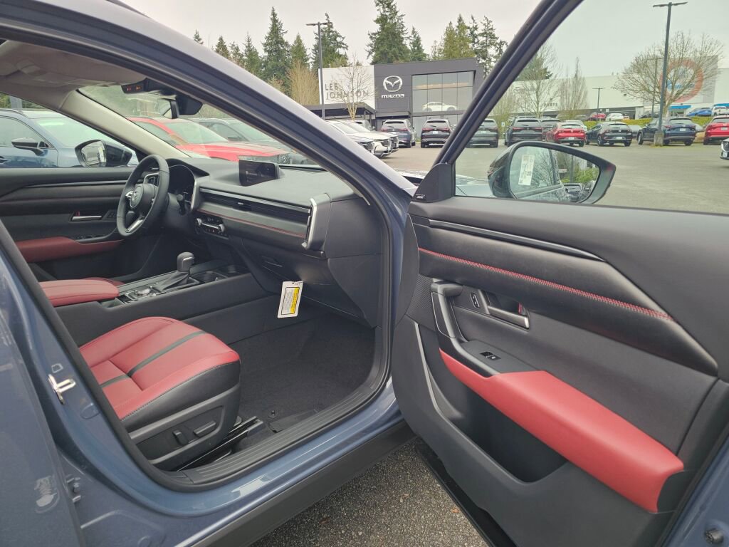 New 2026 MAZDA CX-50 AWD 2.5 Hybrid w/ Cargo Package image 33