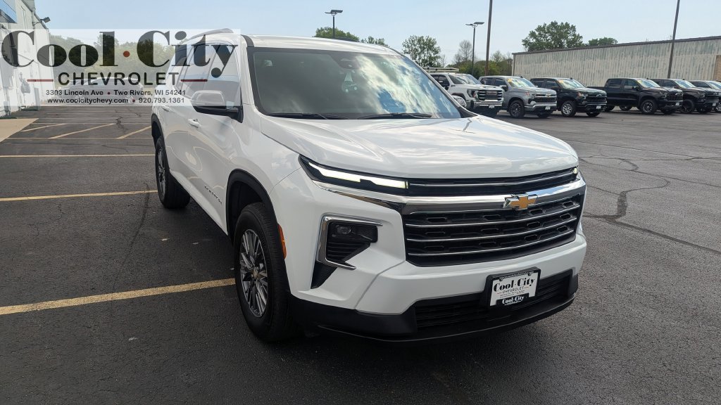 Used 2026 Chevrolet Traverse LT