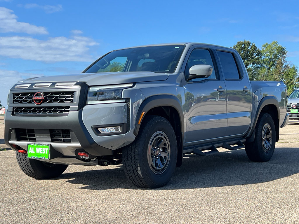 New 2026 Nissan Frontier PRO-4X w/ Pro-4x Convenience Package image 3