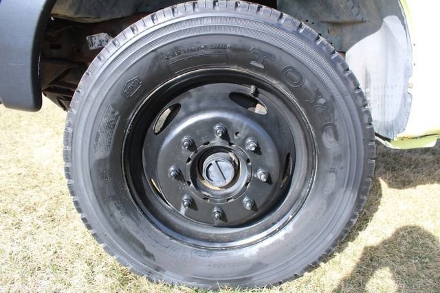 Used 2000 Ford F450 4x4 Regular Cab Super Duty image 22