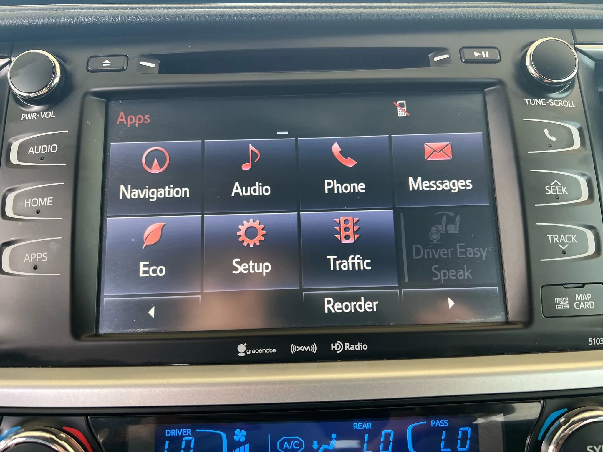 Used 2019 Toyota Highlander SE image 17