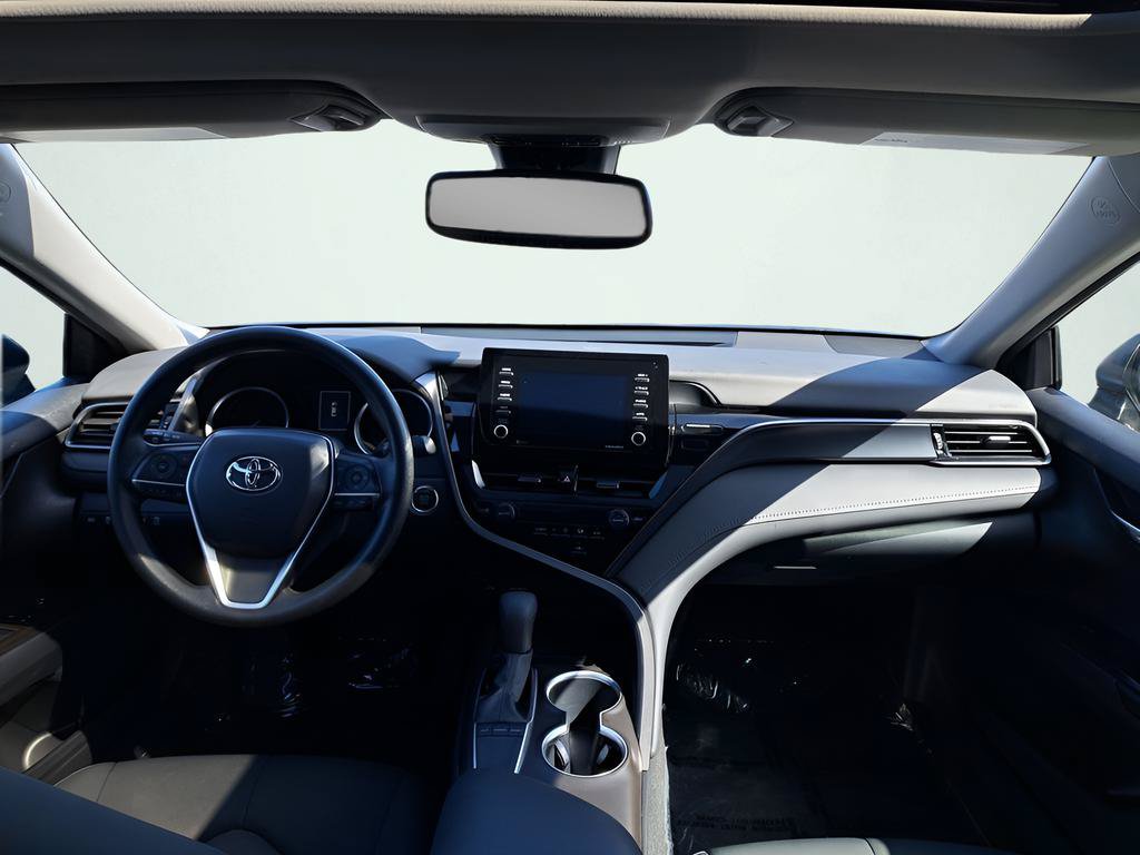 Used 2022 Toyota Camry LE w/ Convenience Package FWD image 17