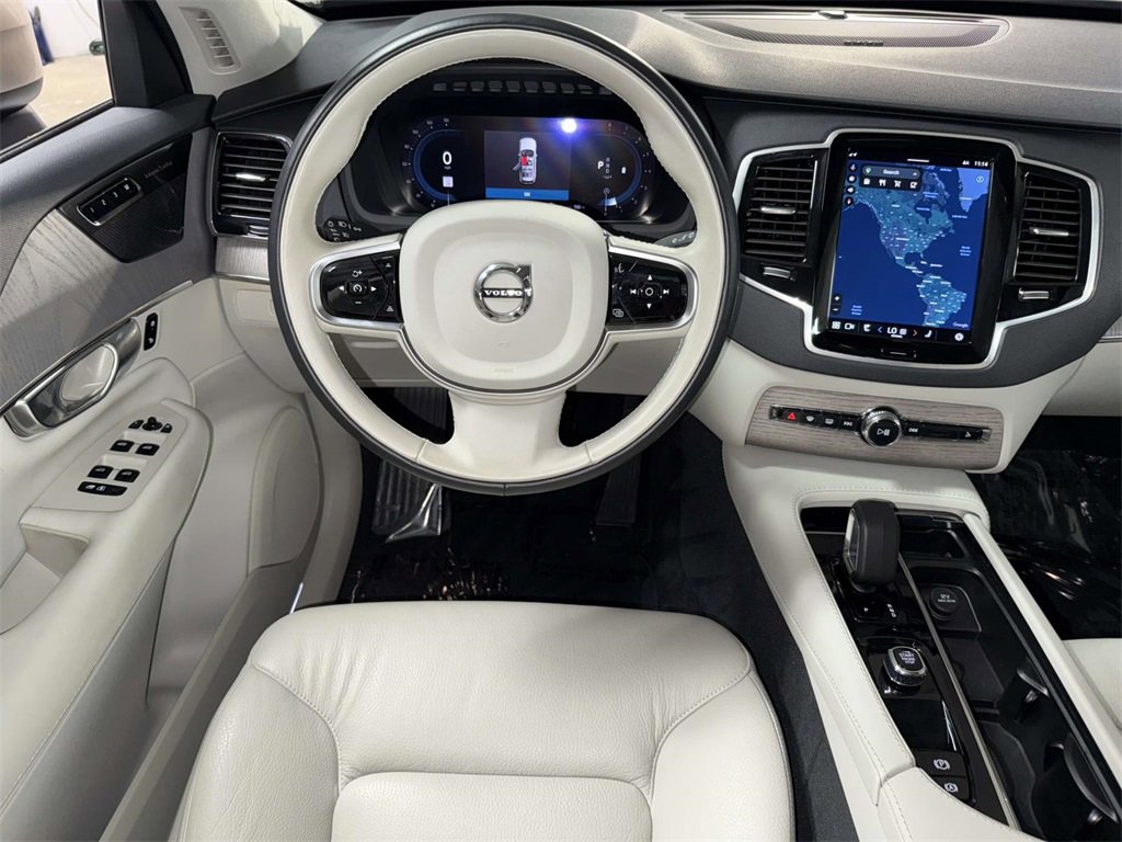 Used 2024 Volvo XC90 B6 Plus w/ Protection Package Premier image 4