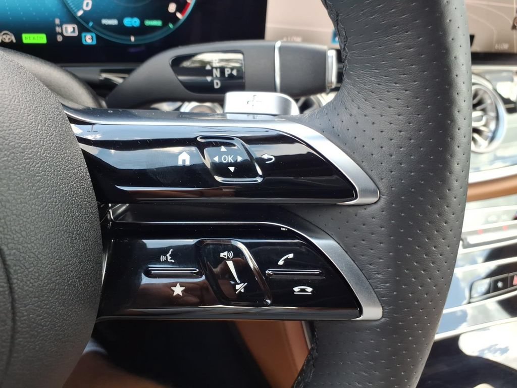 Used 2023 Mercedes-Benz E 450 Cabriolet image 35