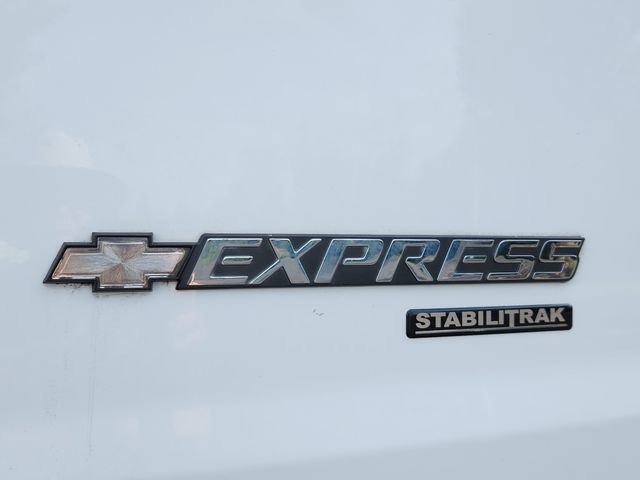 Used 2013 Chevrolet Express 3500 Extended RWD image 13