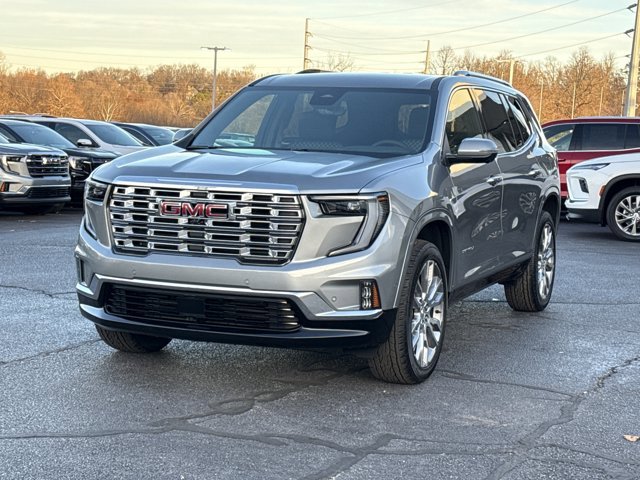New 2026 GMC Acadia Denali w/ Super Cruise Package image 13