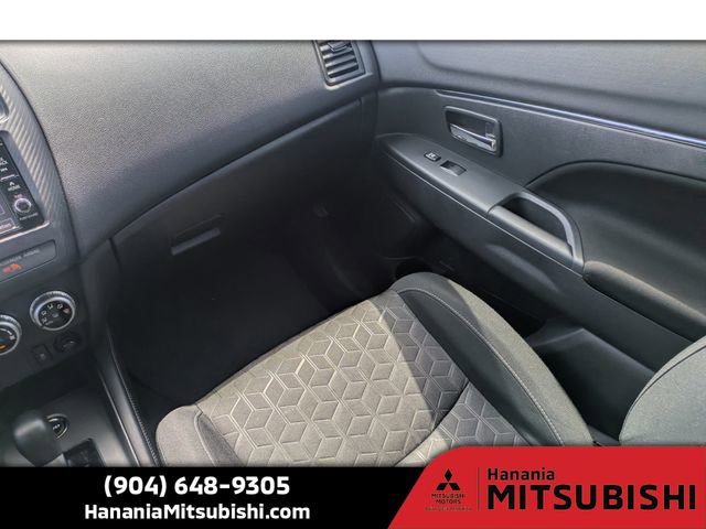 Used 2025 Mitsubishi Outlander Sport ES image 16