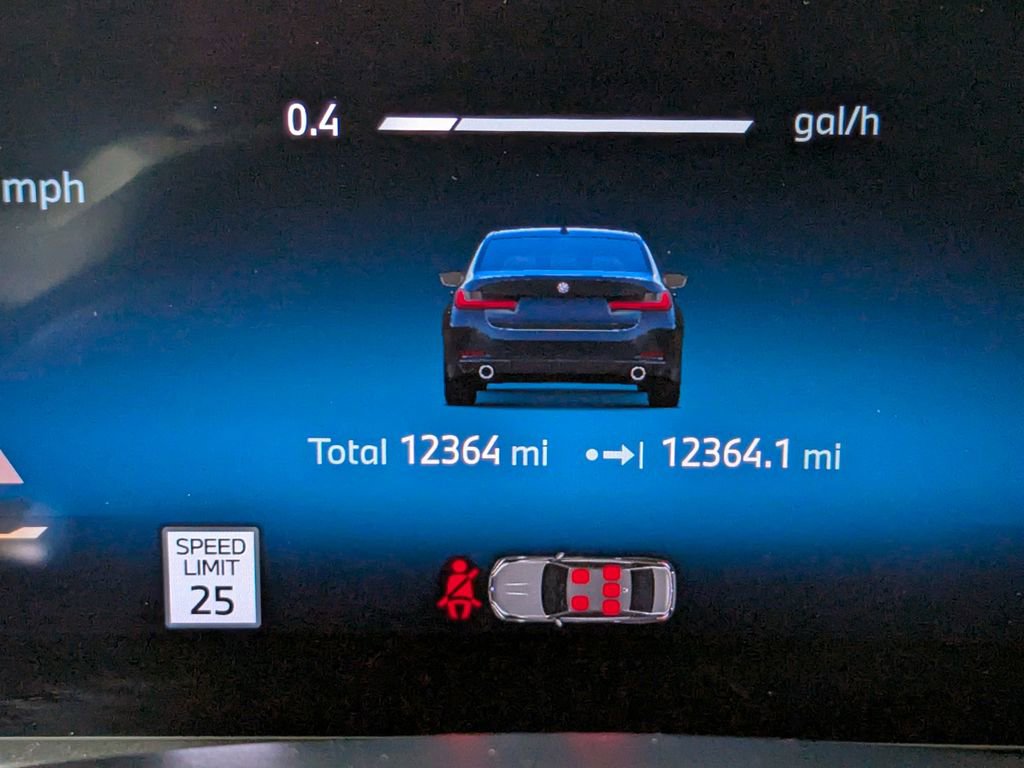 Used 2025 BMW 330i xDrive Sedan w/ M Sport Package image 31