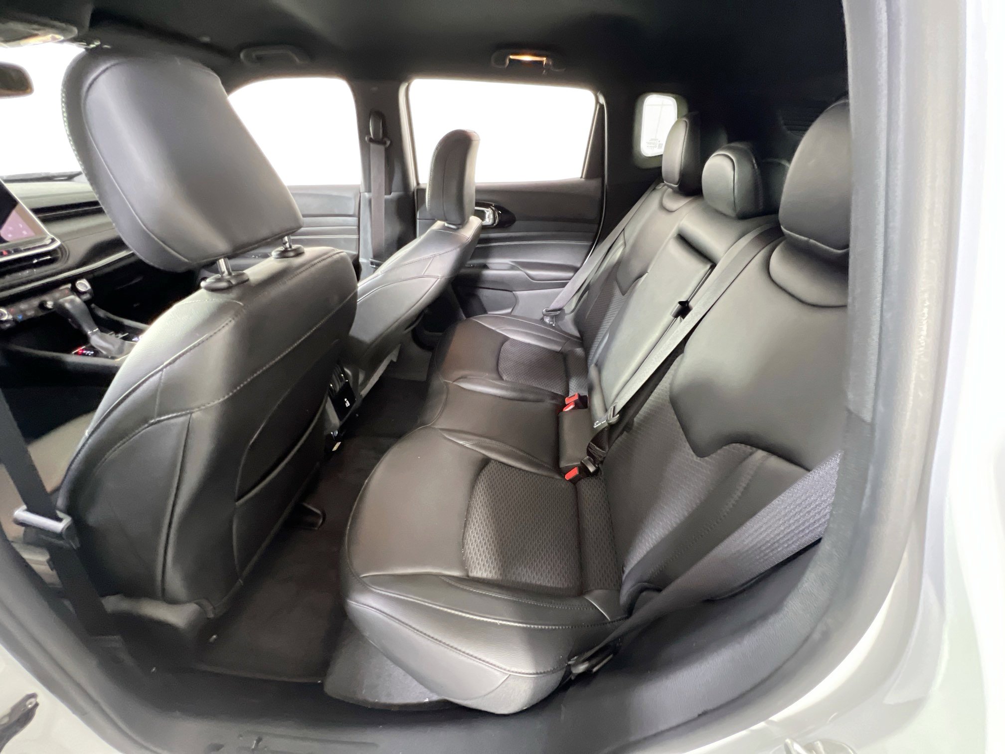 Used 2022 Jeep Compass Altitude w/ Convenience Group image 22