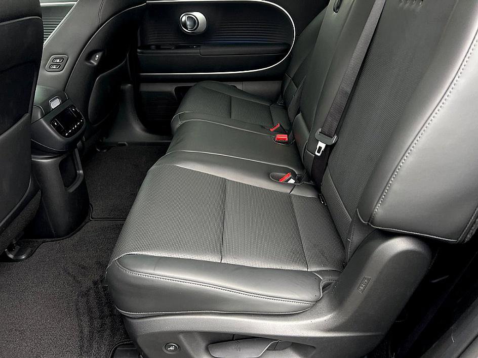 New 2026 Hyundai Ioniq 9 SEL image 7