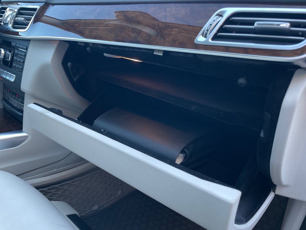 Used 2015 Mercedes-Benz E 350 Sedan w/ Premium 1 Package image 24