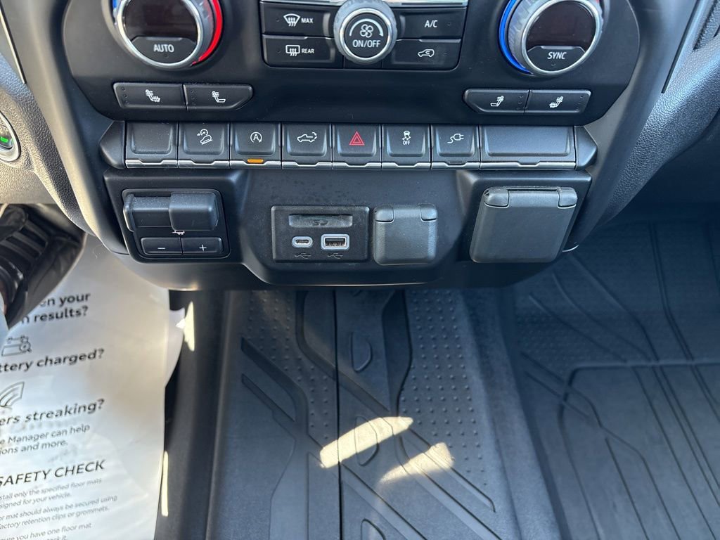 Used 2019 Chevrolet Silverado 1500 LT w/ All-Star Edition AWD/4WD image 27