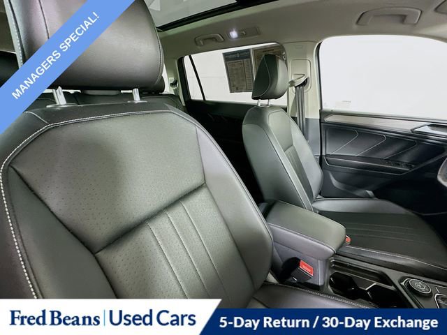 Used 2023 Volkswagen Tiguan SE image 29