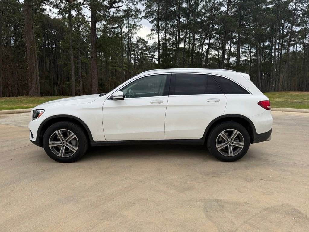 Used 2019 Mercedes-Benz GLC 300 image 2