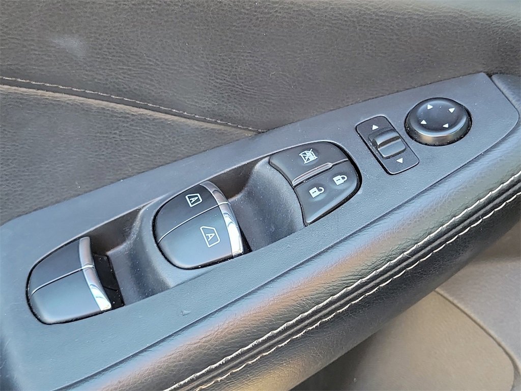 Used 2023 Nissan Maxima SV w/ Floor Mat Group image 14