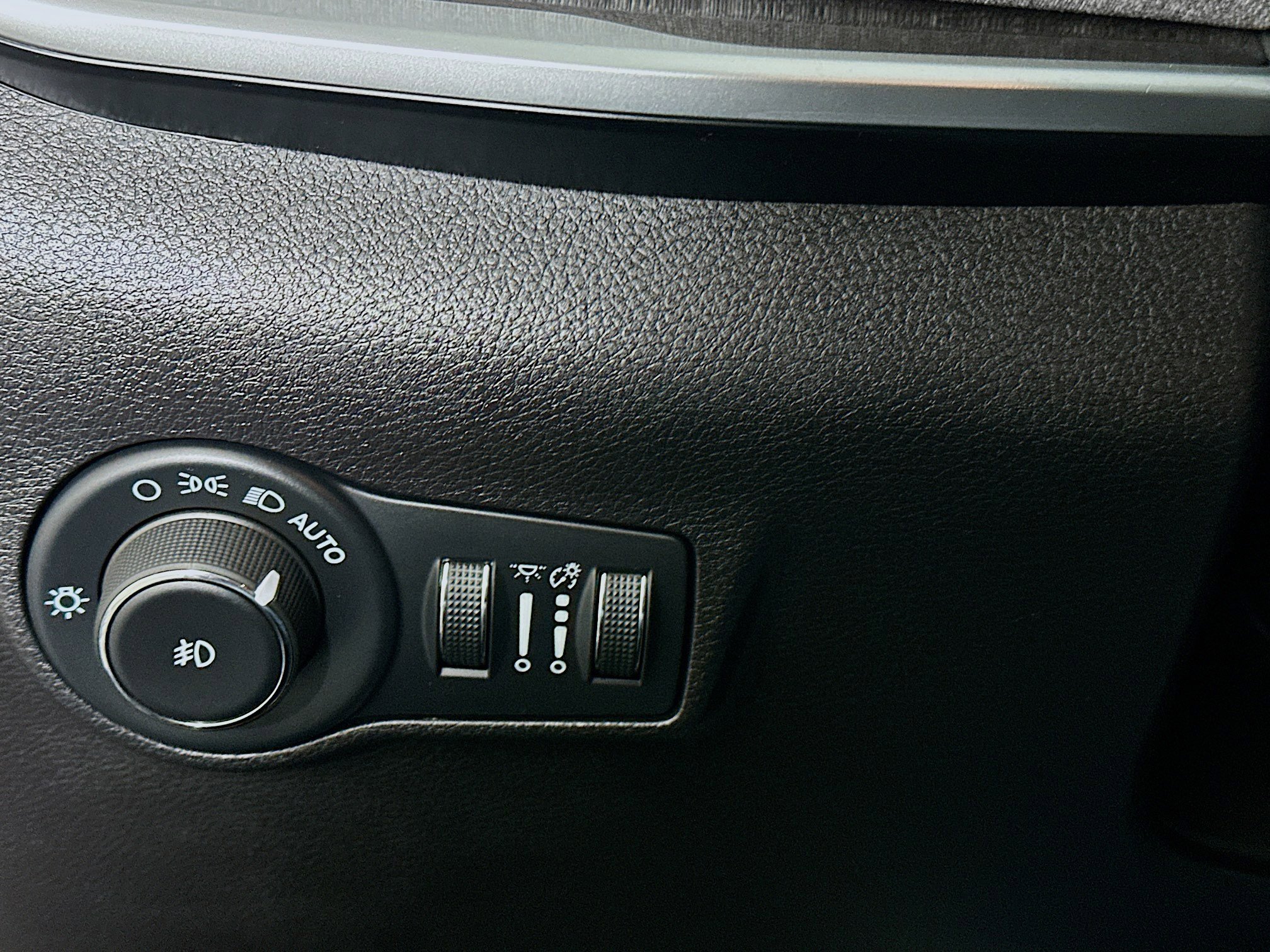 Used 2022 Jeep Compass Latitude image 17